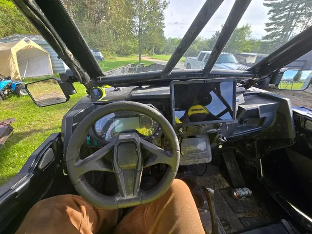 Suport de tabletă Polaris RZR