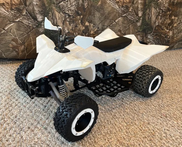 Quad sport cu radiocomandă MXRC, 1:4