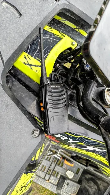 Suport stație Baofeng BF-888S pentru ATV