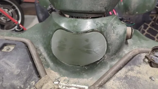 Capac aripă față Kawasaki Prairie KVF650