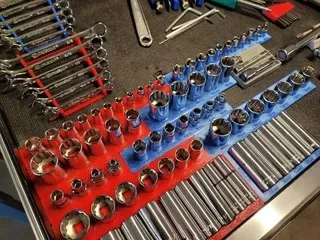 Organizator compact de chei tubulare
