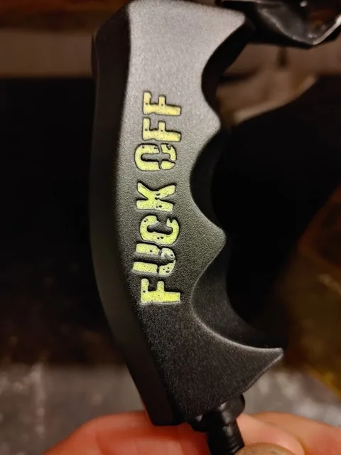 Mâner schimbător cu mesaj personalizat
