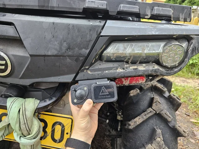 Carcasă priză accesorii CFMOTO 800 / 1000